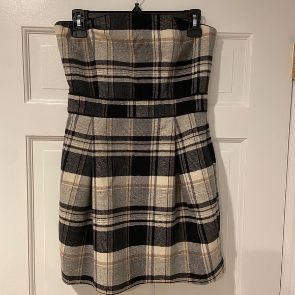 French Connection Strapless Plaid Mini Dress – Size 6 (70% Virgin Wool Blend) - Picture 1 of 8